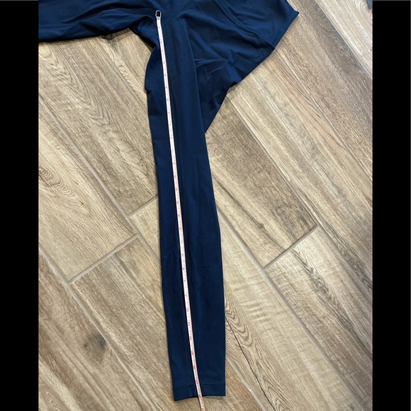 Lululemon wunder under tights, size 8 - Picture 7 of 10